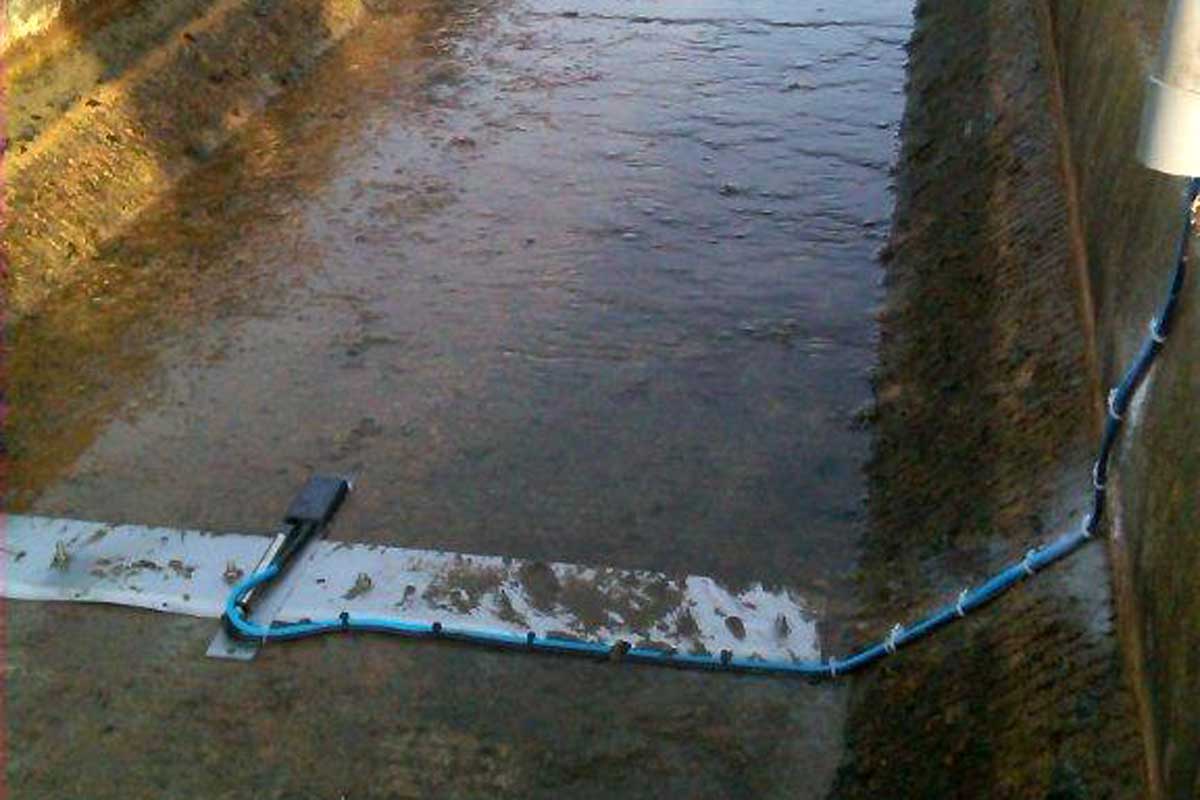 MainFLO, on the field