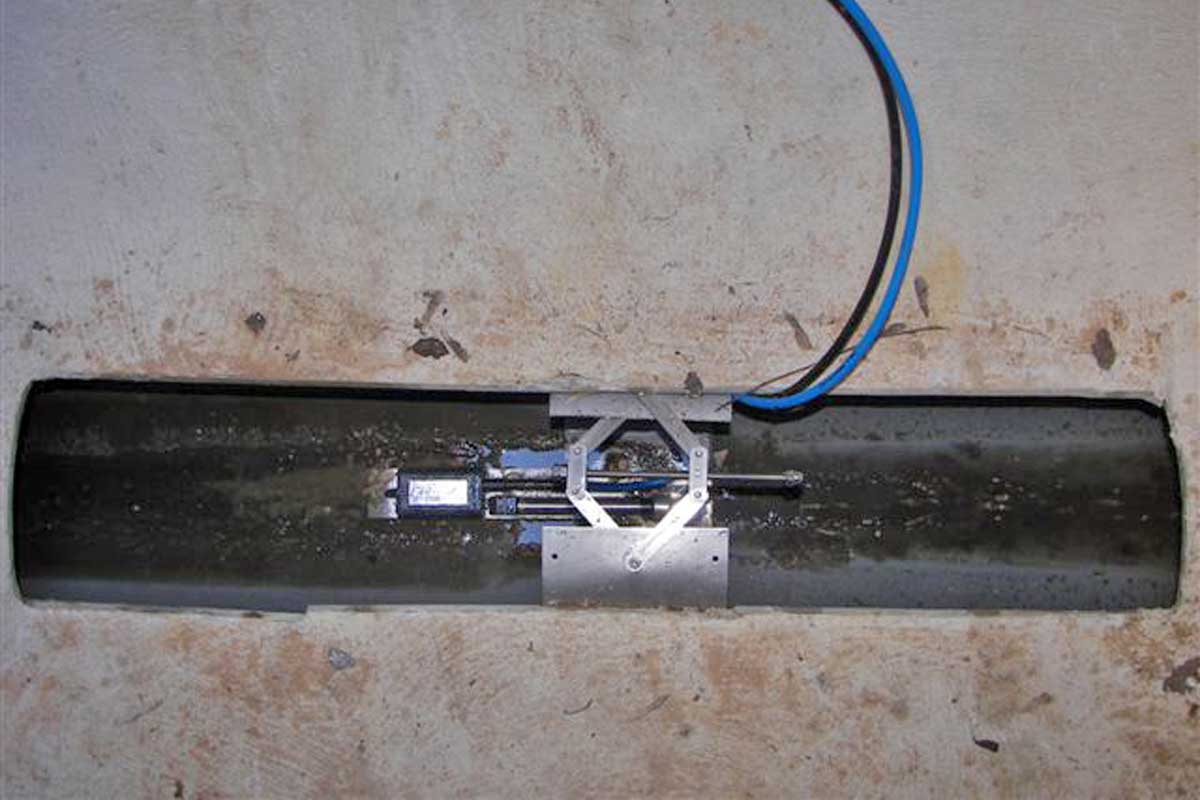 MainFLO stainless steel strapping